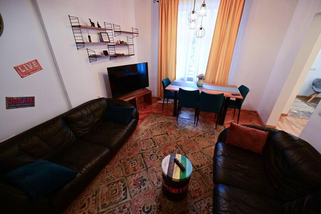 Flh - Zen Apartment Сибиу Екстериор снимка